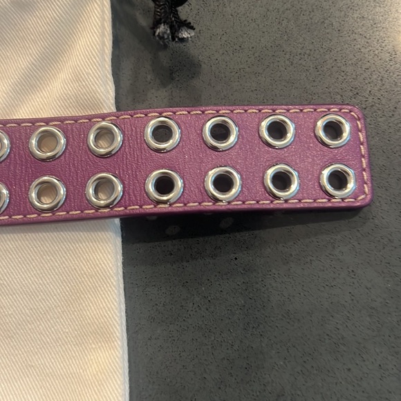 EUC! Coach Leather Grommet Bracelet - Picture 4 of 12